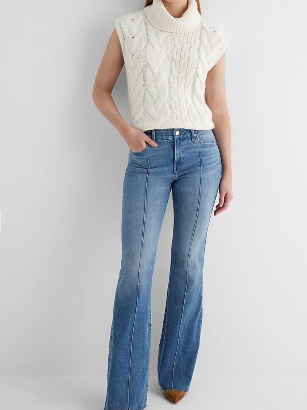 Express Mid Rise Pintuck Raw Hem FlexX '70s Flare Jeans, Medium Wash, Size Med